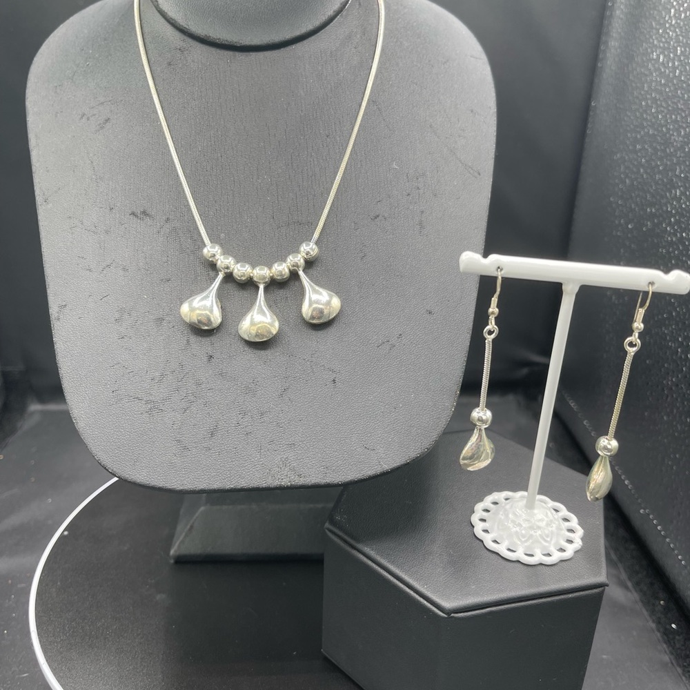 Solid Sterling Silver Tear Drop Adjustable Neckla… - image 5